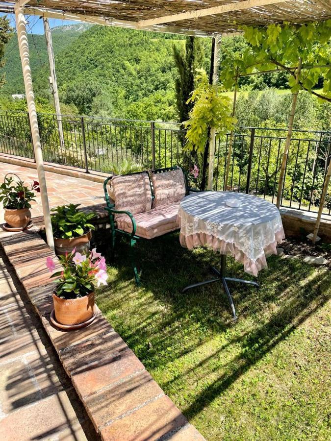 B&B Il Poggetto Serra Sant'Abbondio Exterior photo